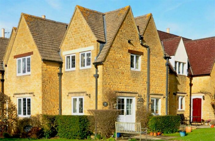 2 Bedroom Cottage To Rent In The Courtyard, Prestbury, Cheltenham, GL52