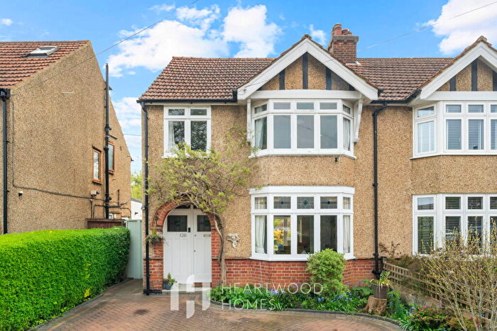 3 Bedroom Semi Detached House For Sale In Lancaster Road, St. Albans, AL1