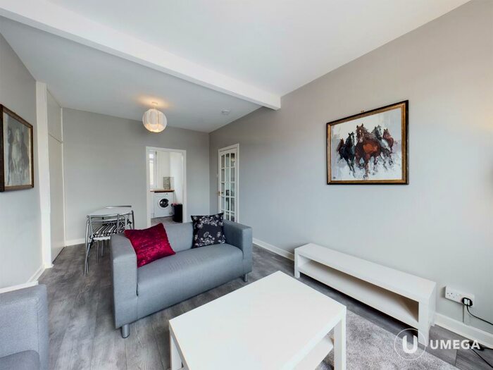 2 Bedroom Flat To Rent In Featherhall Avenue, Corstorphine, Edinburgh, EH12