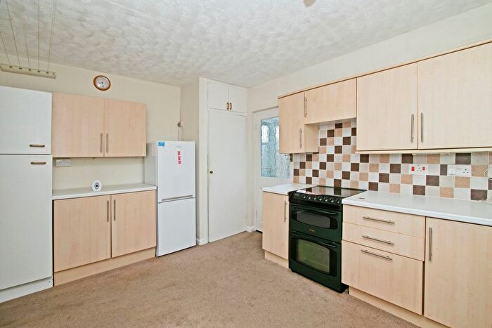 2 Bedroom Bungalow For Sale In Green Crescent, Helston, Cornwall, TR13