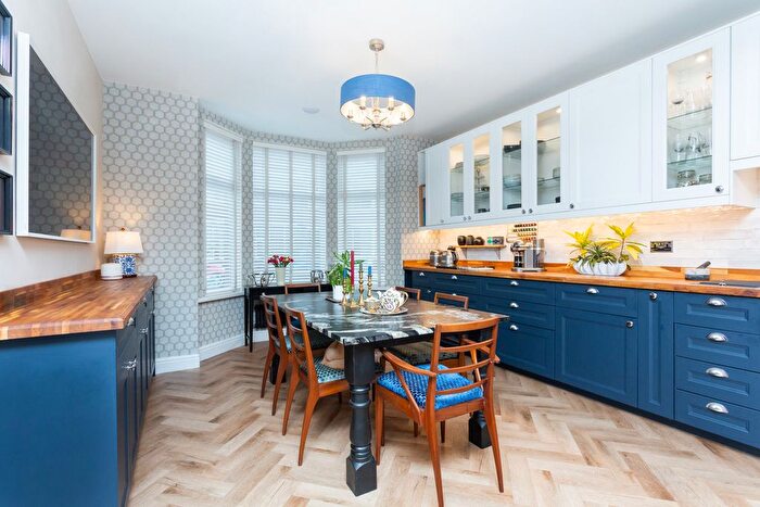 3 Bedroom Detached House For Sale In Durham Avenue, Lytham St Annes, FY8