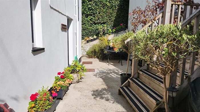 4 Bedroom Detached House For Sale In Looe, PL13