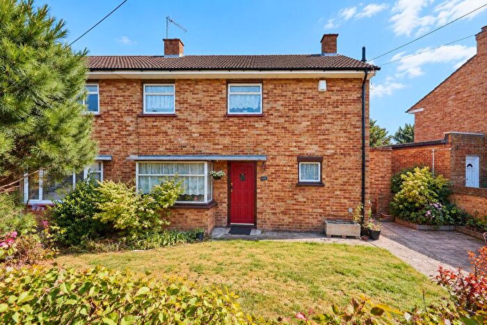 3 Bedroom Property For Sale In Heather Lane, Yiewsley, West Drayton, UB7