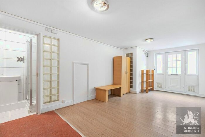 1 Bedroom Studio To Rent In Bramshaw Road, London, E9