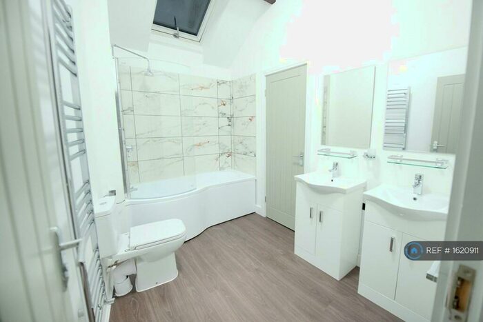 2 Bedroom Semi-Detached House To Rent In Ashley Road, Southport, PR9