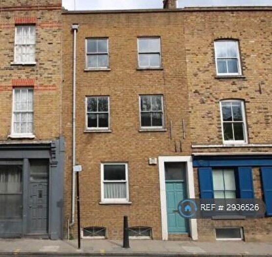 2 Bedroom Flat To Rent In Cannon Street Road, London, E1