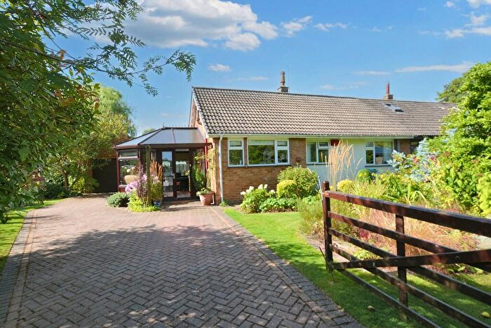 2 Bedroom Semi-Detached Bungalow For Sale In Amen Corner, Caunton, NG23