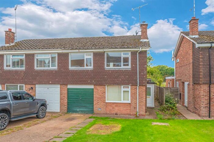 3 Bedroom Semi-Detached House For Sale In Newport Drive, Alcester, B49