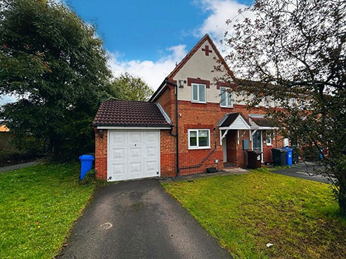 2 Bedroom House To Rent In Deepwell Avenue, Halfway, Sheffield, S20