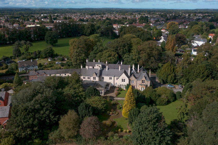 1 Bedroom Apartment To Rent In Eastham Village Road, Eastham, Wirral, CH62