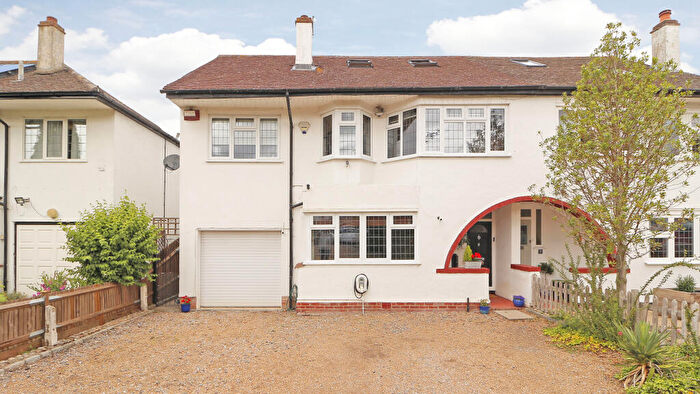6 Bedroom Semi-Detached House For Sale In Greycot Road, Beckenham, Bromley, BR3