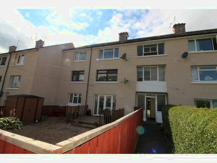 2 Bedroom Flat To Rent In Firrhill Drive, Edinburgh, EH13