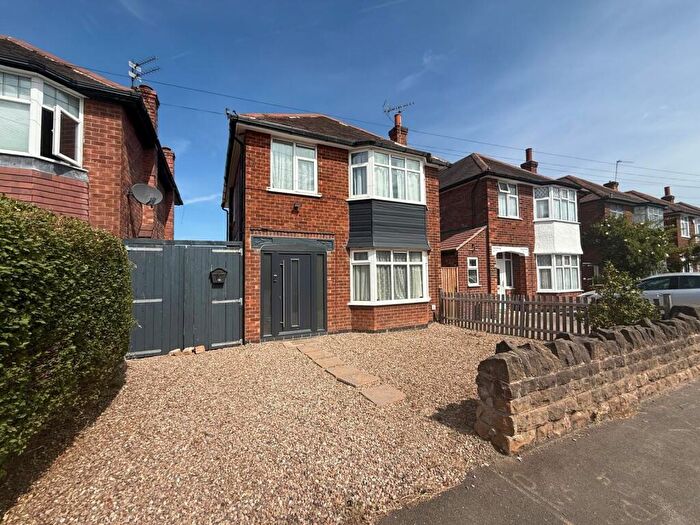 3 Bedroom Detached House To Rent In Runswick Drive, Nottingham, NG8