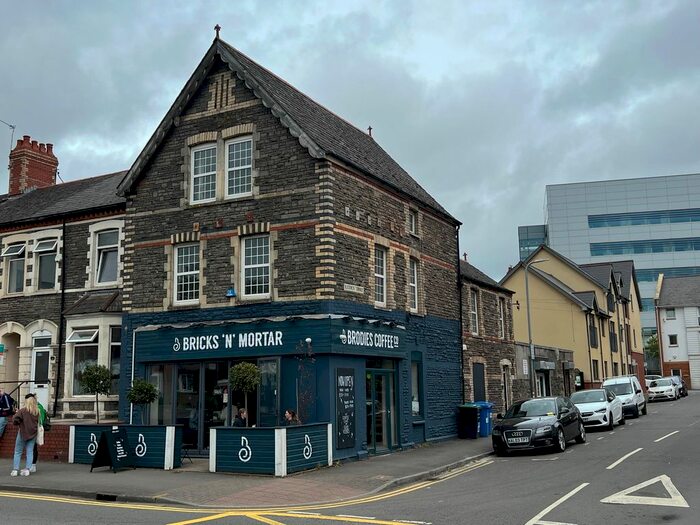 2 Bedroom Maisonette To Rent In North Road, Gabalfa, Cardiff, CF10