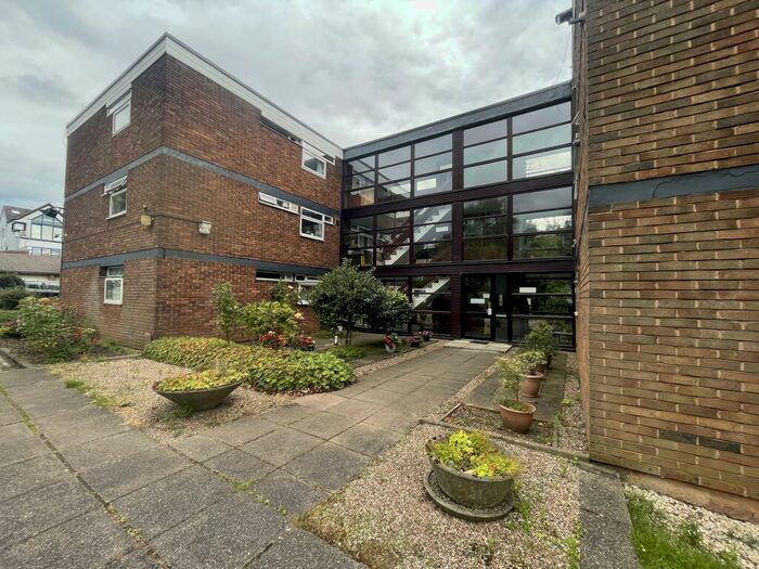 2 Bedroom Flat To Rent In Harris Drive, B42