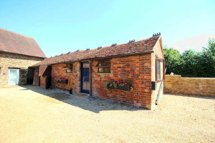 Property To Rent In Elderstubbs Farm, Daventry, NN11