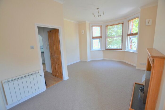 1 Bedroom Flat To Rent In St. Johns Road, Bournemouth BH5