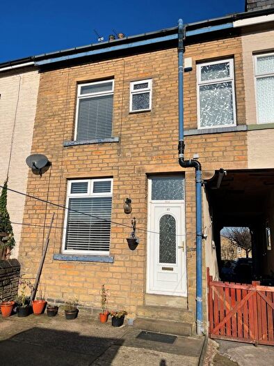 2 Bedroom Terraced House To Rent In Sheridan Street, Bradford, BD4