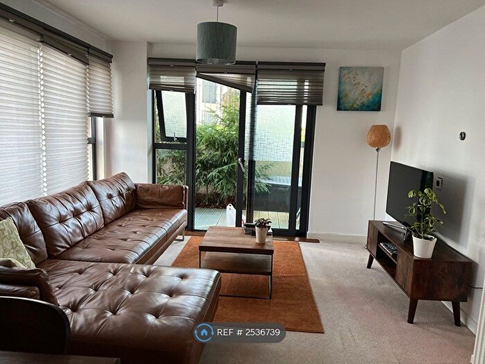 2 Bedroom Flat To Rent In Beves House, Brighton, BN1