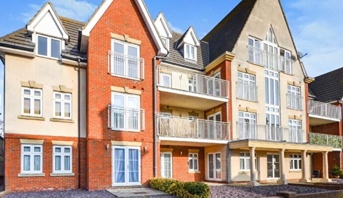 2 Bedroom Flat For Sale In St. Mildreds Road, Ramsgate, CT11