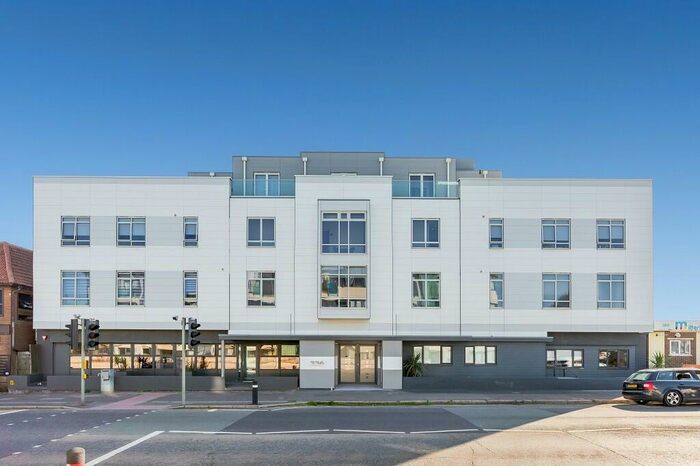 1 Bedroom Flat To Rent In Kingsway, BN3