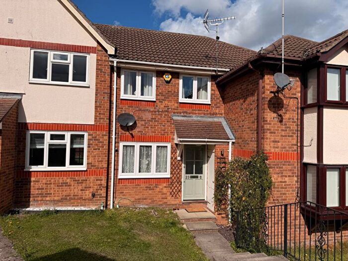 2 Bedroom Terraced House To Rent In Skylark Close, Billericay, CM11