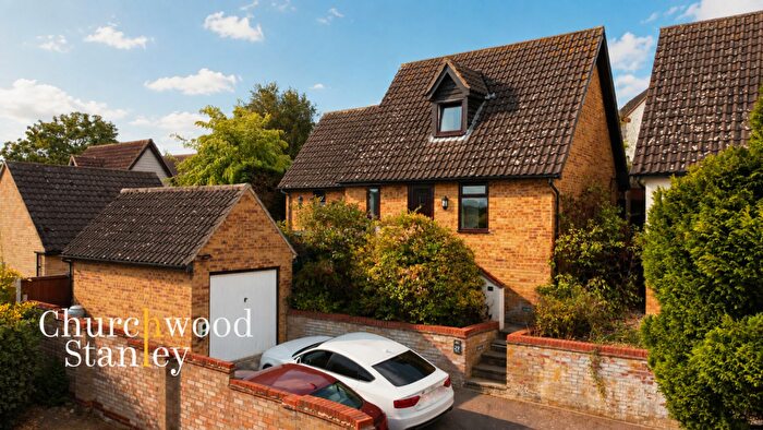 2 Bedroom Detached House For Sale In Hughes Stanton Way, Lawford, CO11