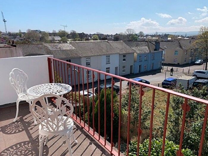 2 Bedroom Maisonette To Rent In Parr Close, Exeter, EX1