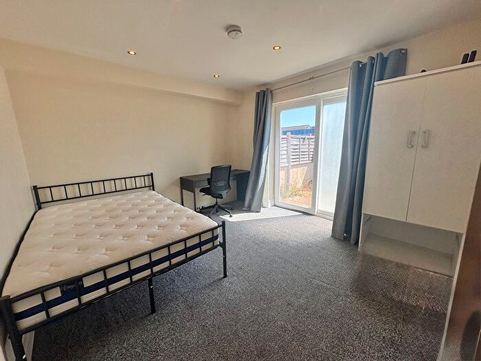 2 Bedroom Flat To Rent In Northville Road, Bristol, BS7