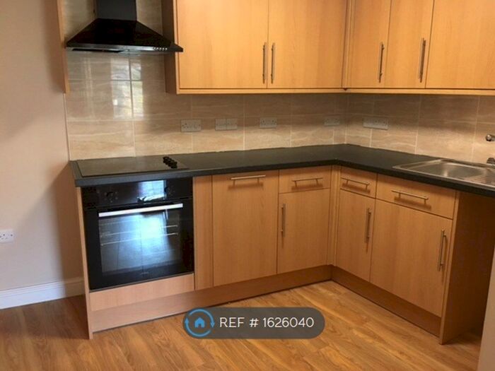 Studio To Rent In Dover Place, Bristol, BS8 - Photo 2