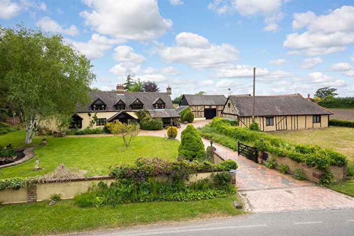 4 Bedroom Detached House For Sale In Apsley End Road, Shillington, Hitchin, SG5