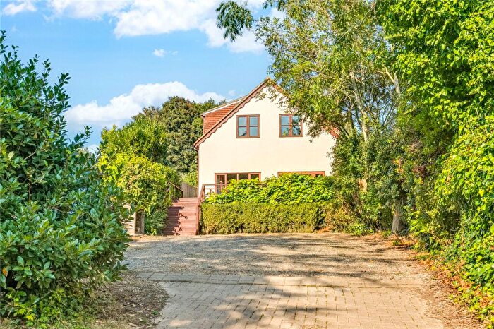 4 Bedroom Detached House For Sale In Robbery Bottom Lane, Oaklands, Welwyn, Hertfordshire, AL6