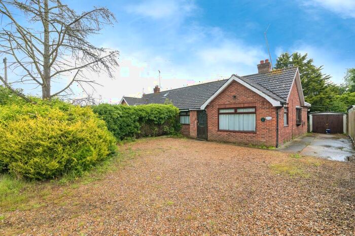 2 Bedroom Semi-Detached House For Sale In The Street, Norwich, Norfolk, NR14