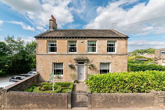 5 Bedroom Detached House For Sale In Heath Bank House, The Village, Farnley Tyas, HD4