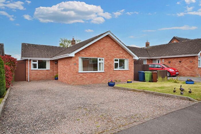 3 Bedroom Detached House For Sale In The Mayalls, Twyning, Tewkesbury, Gloucestershire, GL20
