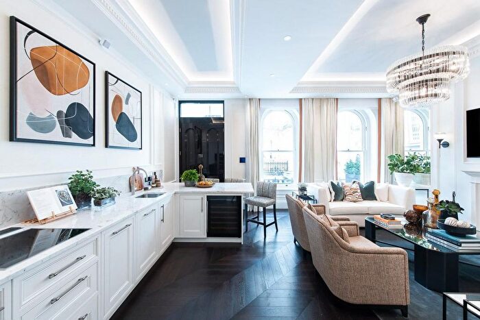 2 Bedroom Flat To Rent In Prince Of Wales Terrace, Kensington, W8