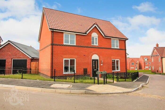 4 Bedroom Detached House To Rent In Tern Drive, Sprowston, Norwich, NR7