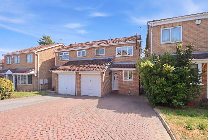 3 Bedroom Semi-Detached House For Sale In Sherbourne Avenue, Newbold, Chesterfield, S41
