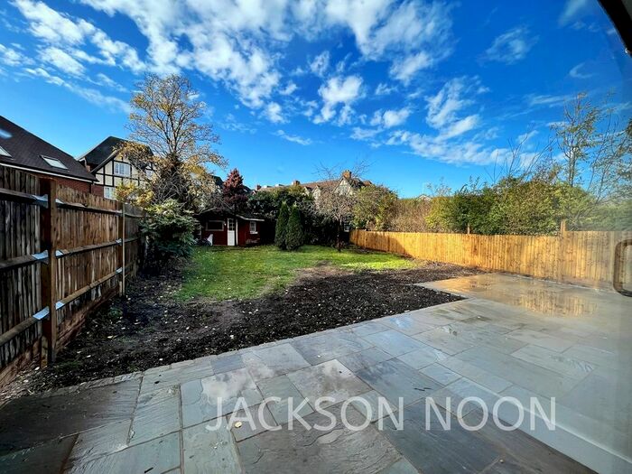 3 Bedroom Semi-Detached House To Rent In Chase End, Epsom, KT19