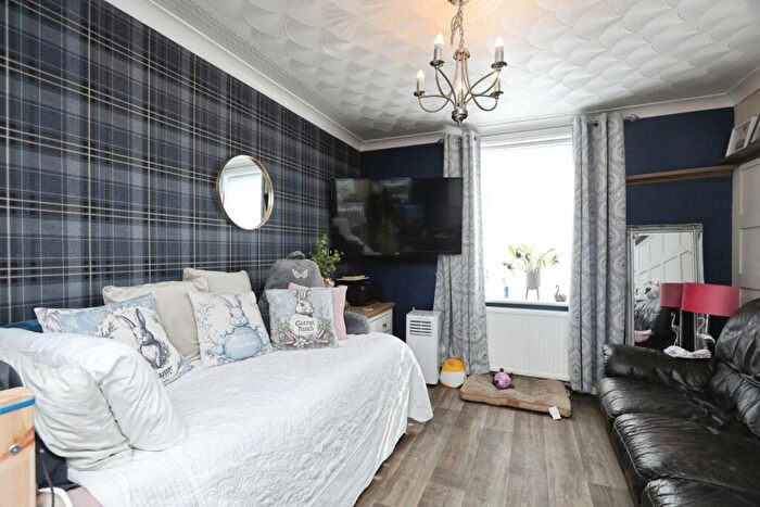 2 Bedroom Terraced House For Sale In Jeffery Street, Gillingham, Kent, ME7