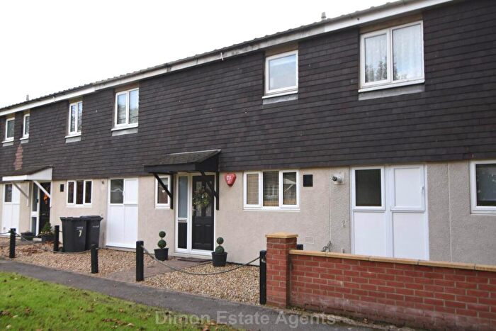 3 Bedroom Terraced House For Sale In Bittern Close, Hardway, PO12