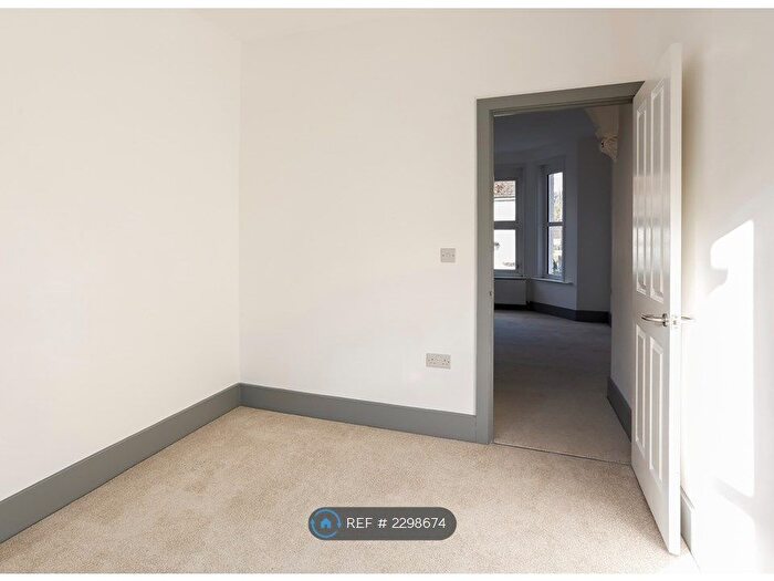 1 Bedroom Flat To Rent In Coolinge Road, Folkestone, CT20