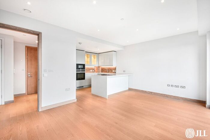 1 Bedroom Flat To Rent In Bellwether Lane, London, SW18