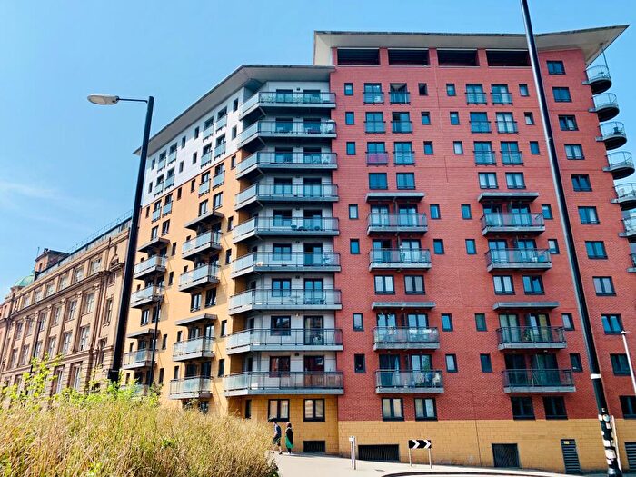 1 Bedroom Apartment To Rent In Parkers Apartments, Green Quarter, M4