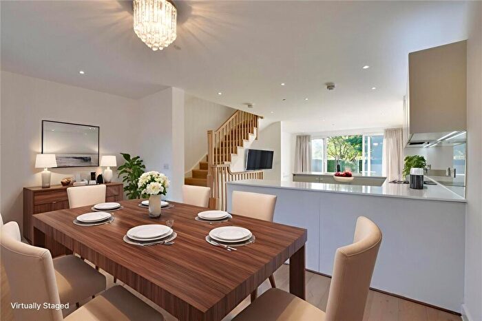 3 Bedroom Terraced House For Sale In Astell Road, Kidbrooke Village, London, SE3