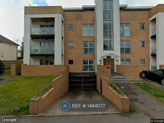 2 Bedroom Flat To Rent In Surrey Road, Bournemouth, BH4