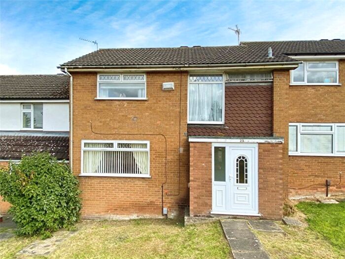 3 Bedroom Terraced House To Rent In Thorntons Way, Nuneaton, Warwickshire, CV10