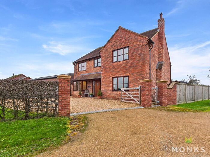 4 Bedroom Detached House For Sale In Loppington, Shrewsbury, SY4