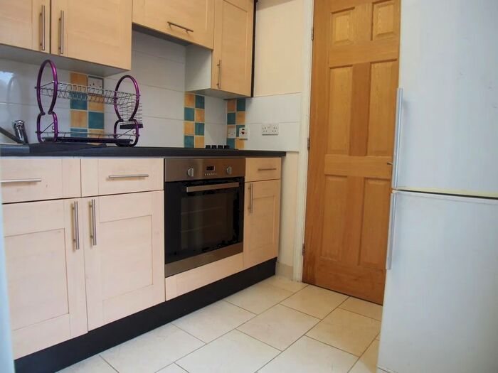 Studio To Rent In Malden Road, Borehamwood, WD6