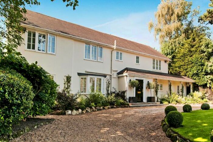 4 Bedroom Detached House To Rent In Back Lane, Letchmore Heath, Watford WD25